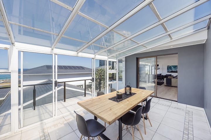 3 Bedroom Property for Sale in Beachfront Western Cape